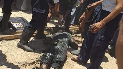 مصرع وإصابة عاملين بشركة المقاولون العرف أثناء تطهير بئر صرف صحي بأسيوط