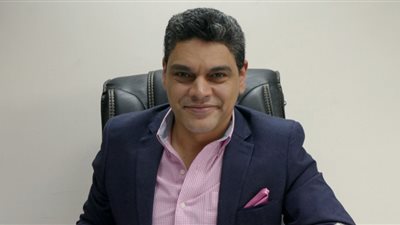 معتز عبدالفتاح: جماعة الإخوان نفسها لم تثق في محمد مرسي