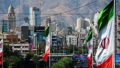 إيران تلغى تأشيرة السفر للمواطنين الصينيين