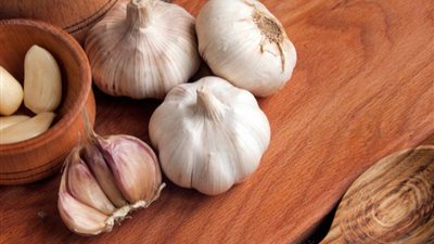 ما لا تعرفه عن فوائد الثوم لمرضى الضغط
