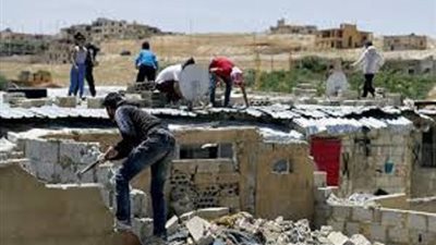 لبنان يجبر اللاجئين السوريين على هدم منازلهم