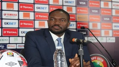 رئيس مسابقات الكاف: فخور بوجودي في مصر التي أثبتت قدرتها على تنظيم أكبر البطولات 