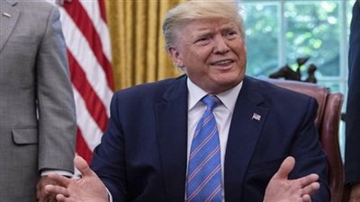 ترامب: إيران تلعب بالنار