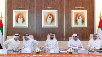 الإمارات تفتح 122 نشاطا اقتصاديا للتملك الكامل