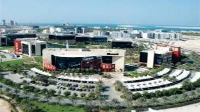 الإمارات توافق على الملكية الأجنبية لـ 13 قطاعًا 