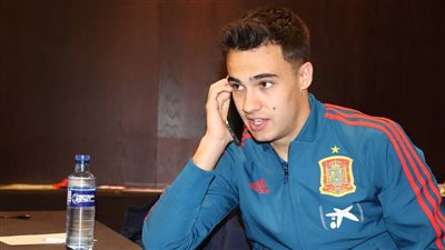 ريال مدريد يضع بندًا غريبًا في عقد ريجيليون مع إشبيلية