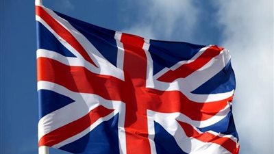 بريطانيا: استهداف مطار أبها الدولي 