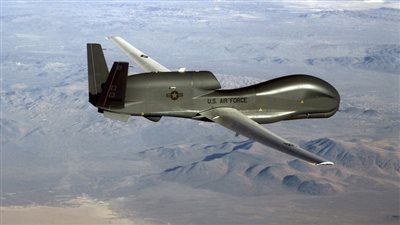 طائرة استطلاع أمريكية مسيرة تنفذ مهمة قرب الحدود الغربية الروسية