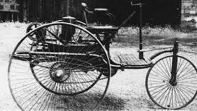 في ذكرى إطلاقها.. معلومات عن أول سيارة تعمل بالوقود في العالم