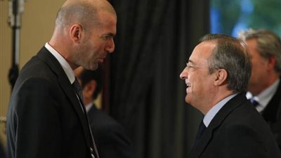 المحاولة الأخيرة.. زيدان يأمر بيريز بضم 