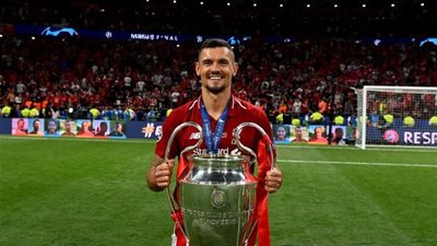 كلوب يحسم مستقبل 