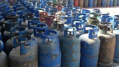 السريحة بتبيع وتجري.. 