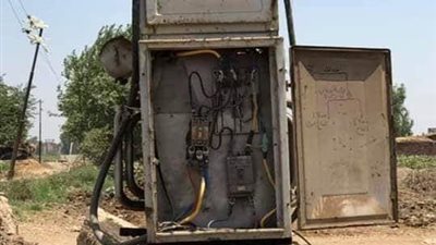 محول كهرباء متهالك يهدد حياة أهالي عزبة شاش بالشرقية (صور)