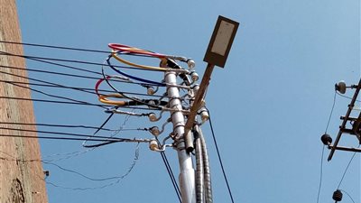 تطوير شبكة الكهرباء بمركز سوهاج بتكلفة 35 مليون جنيه