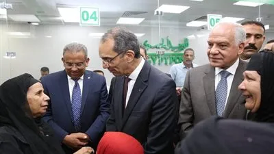 افتتاح مركز الخدمات البريدية المتكاملة بالمنصورية