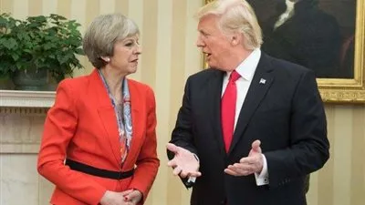 ترامب وماي يبحثان عدم امتلاك إيران سلاحا نوويا