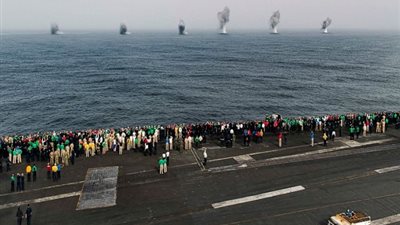 ماكرون يحاول إنقاذ صفقة إيران النووية بحلول 15 يوليو