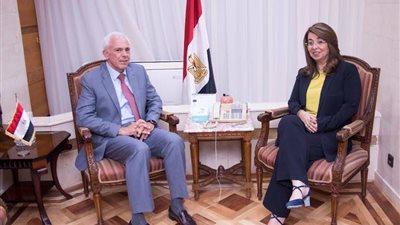 وزيرة التضامن الاجتماعي تستقبل السفير اليوناني