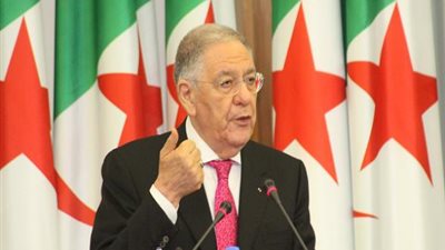 سجن الرئيس السابق للحزب الحاكم بالجزائر
