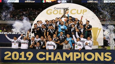 المكسيك تتوج بالكأس الذهبية للمرة الثامنة في تاريخها
