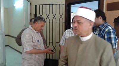 رئيس أزهرية الإسكندرية يتفقد لجان امتحانات الدور الثاني للنقل الابتدائي (صور)