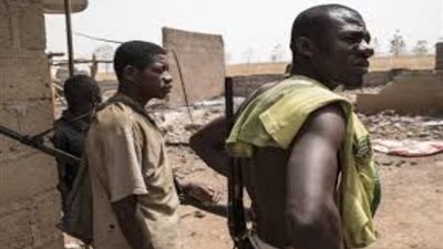 مقتل 6 علي يد مسلحون في غارة على قرى نيجيرية