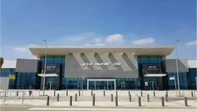 بعد استقباله أول رحلة تجريبية.. مميزات مطار العاصمة الإدارية