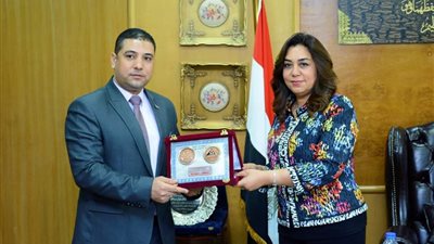 دمياط ضمن أفضل خمس محافظات في محو الأمية 