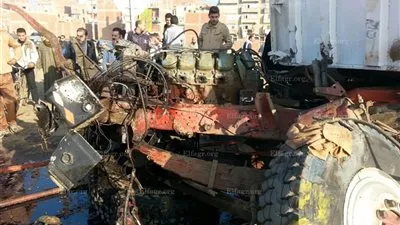 عاجل.. حادث مروع بالطريق الصحراوي الشرقي ببني سويف ووقوع ضحايا