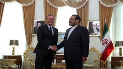 إيران ترحب بالجهود الفرنسية لإنقاذ الصفقة النووية