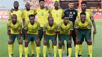 ثلاثي هجومي لجنوب إفريقيا أمام نيجيريا