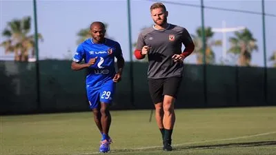 جيرالدو ينتظم في مران الأهلي بمعسكر إسبانيا