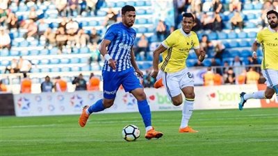 عاجل.. تريزيجيه في طريقه إلى أستون فيلا بمباركة قاسم باشا