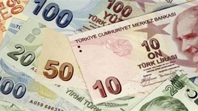 هبوط الليرة التركية أمام الدولار الأمريكي
