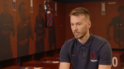 نيتو: اللعب لبرشلونة حلم للجميع