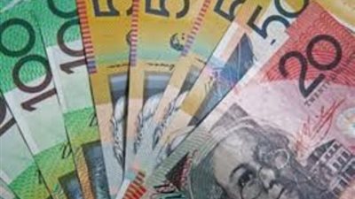 الدولار الأسترالي يبلغ مستويات قياسية بدعم بيانات صينية