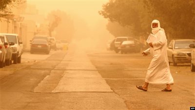 الحصيني يتوقع بدء 