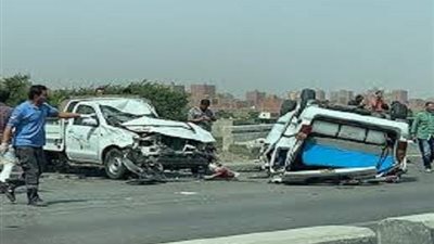  مقتل 18 شخصًا وإصابة 14 اخرين في حادثي مرور بإيران 