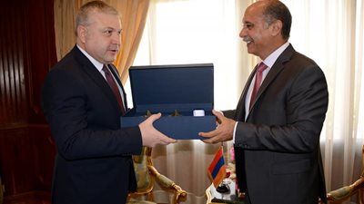 يونس المصري: ندرس تنفيذ رحلات مباشرة من أرمينيا إلى مطار سفنكس  