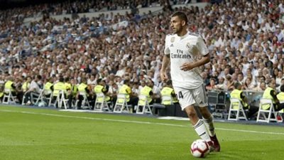 خطوة واحدة تفصل أرسنال عن ضم سيبايوس