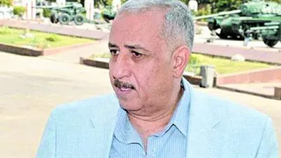 مؤسس فرقة الـ 999: 