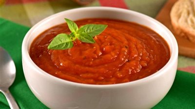 أسهل طريقة لتحضير صوص مارينارا (فيديو)