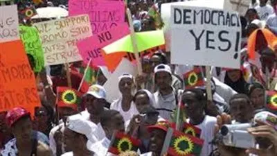 إثيوبيا: المتظاهرون يخرجون إلى الشوارع بشأن الإعلان لـ 