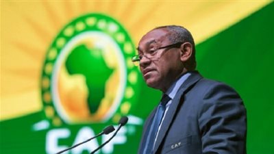 أحمد أحمد يبرر احتجازه لدى الشرطة ويكشف عن أزمة 