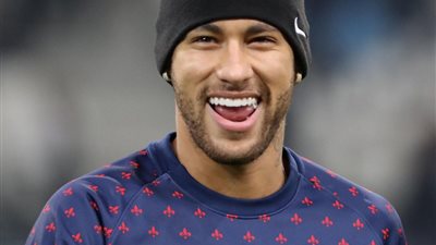 نيمار يعطي برشلونة الغمزة الأخيرة لضمه من باريس