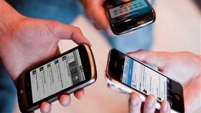 البحرين تمنح تراخيص ترددات إضافية لمشغلي شبكات الهاتف النقال