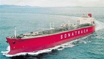 إيران تجبر ناقلة نفط جزائرية على دخول مياهها الإقليمية