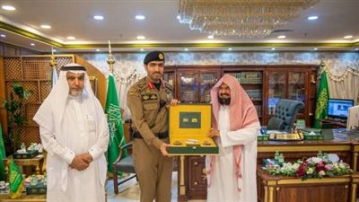 السديس يستعرض مع بدر بن سعود الخطة الأمنية لموسم الحج 