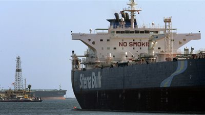 مسؤول سابق: بريطانيا رفضت مساعدة أمريكا قبل احتجاز إيران للناقلة