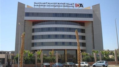 التنمية الصناعية: الانتهاء من طرح 15 مليون متر أرض صناعية بنهاية 2019